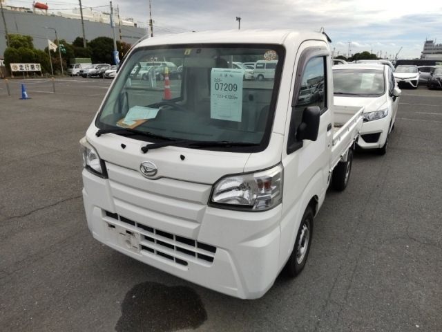 7209 Daihatsu Hijet truck S510P 2017 г. (LUM Kobe Nyusatsu)